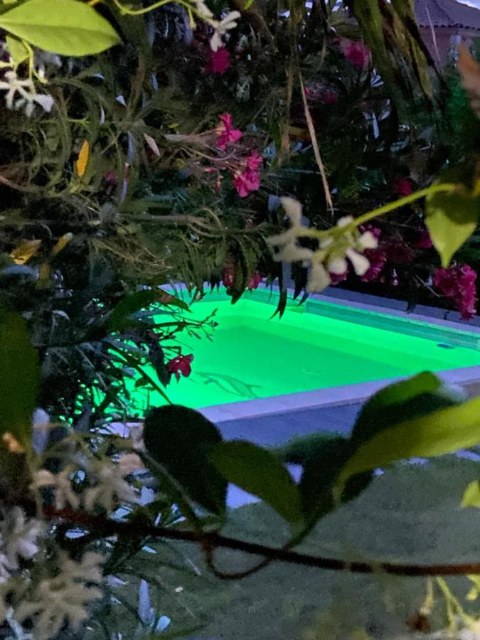 Lemodernlounge, Hebergement Cosy Moderne Spacieux バラルック・レ・バン エクステリア 写真